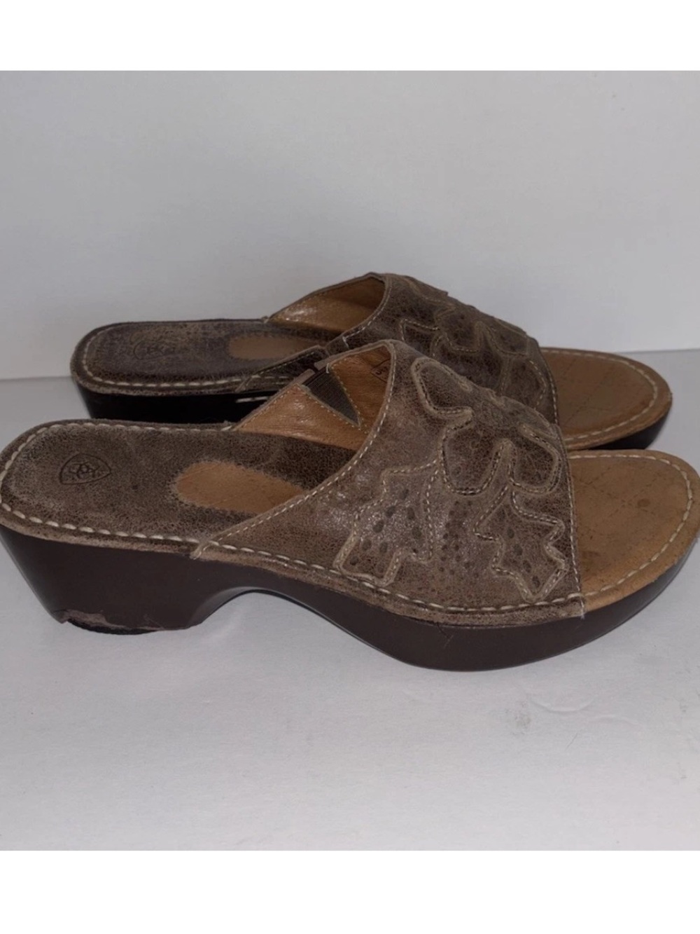 Ariat Leather Sandals Women’s Comfort Brown Slip On Shoes Size 7.5 Slides